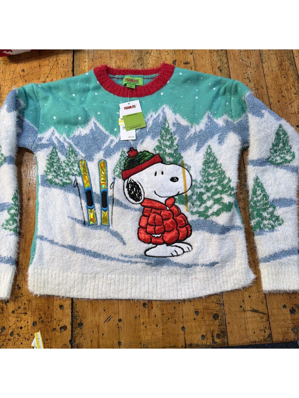 Women's Snoopy Christmas Sweater Holiday Peanuts Snow Ski Small NWT